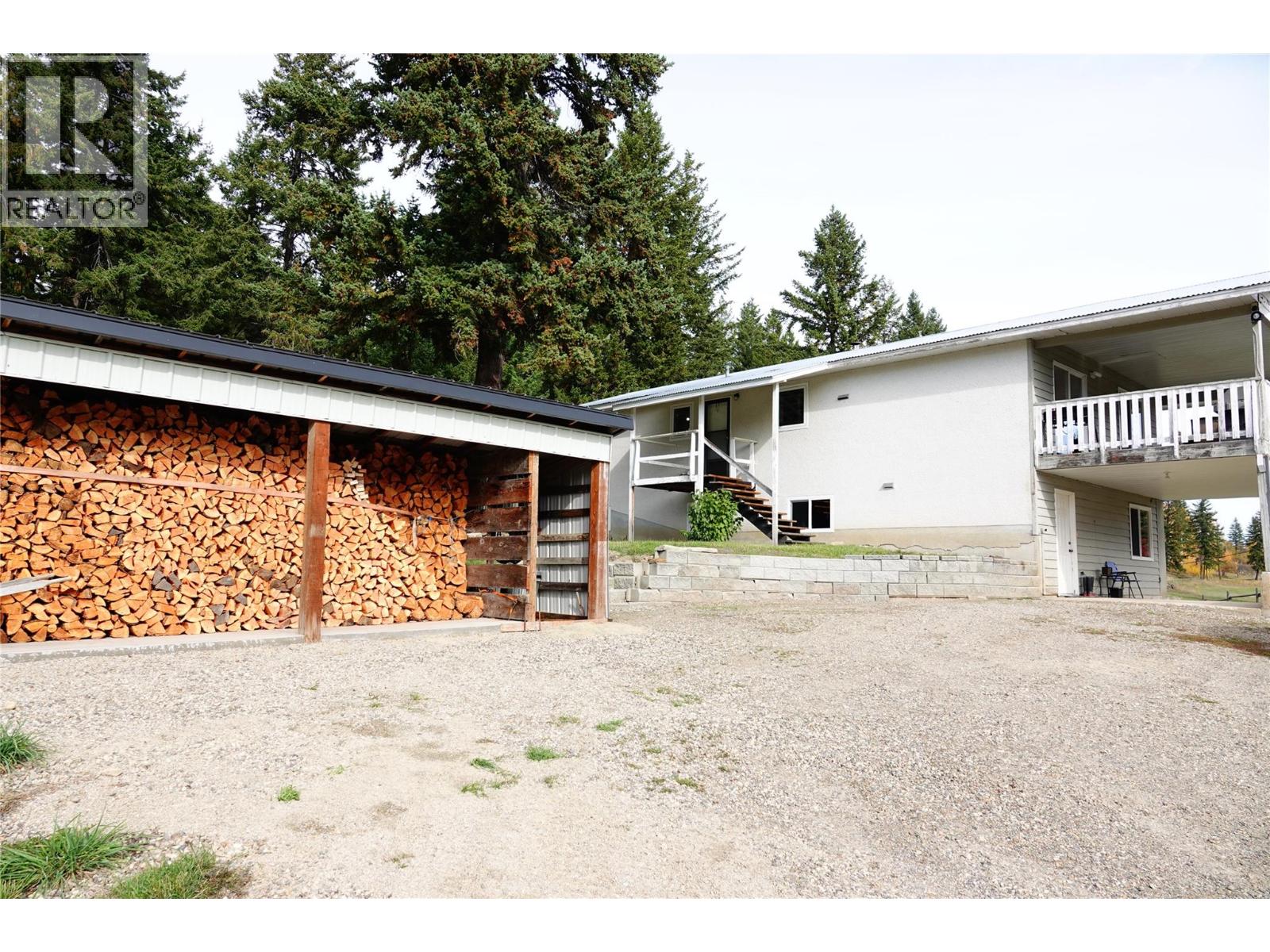 1325 Hepburn Road, Chase, British Columbia  V0E 1M1 - Photo 11 - 10403628
