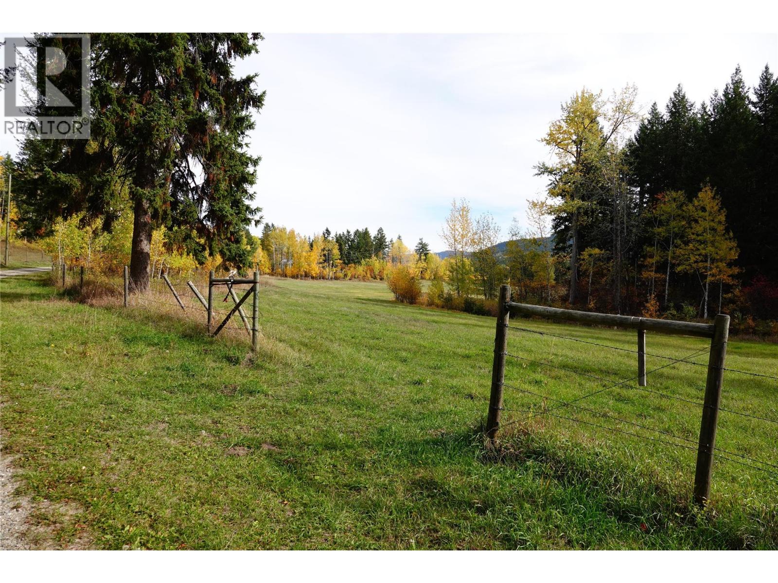 1325 Hepburn Road, Chase, British Columbia  V0E 1M1 - Photo 18 - 10403628