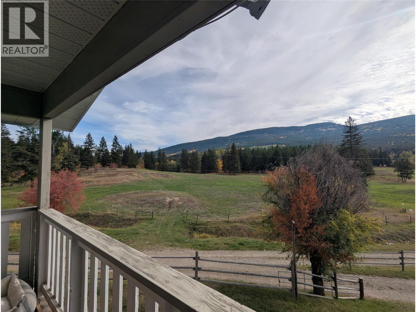 1325 Hepburn Road, Chase, British Columbia  V0E 1M1 - Photo 24 - 10403628