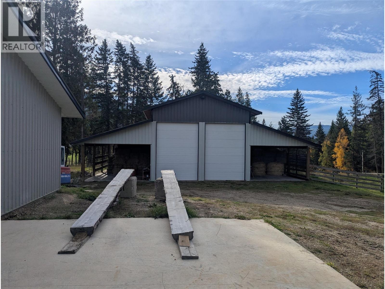 1325 Hepburn Road, Chase, British Columbia  V0E 1M1 - Photo 31 - 10403628