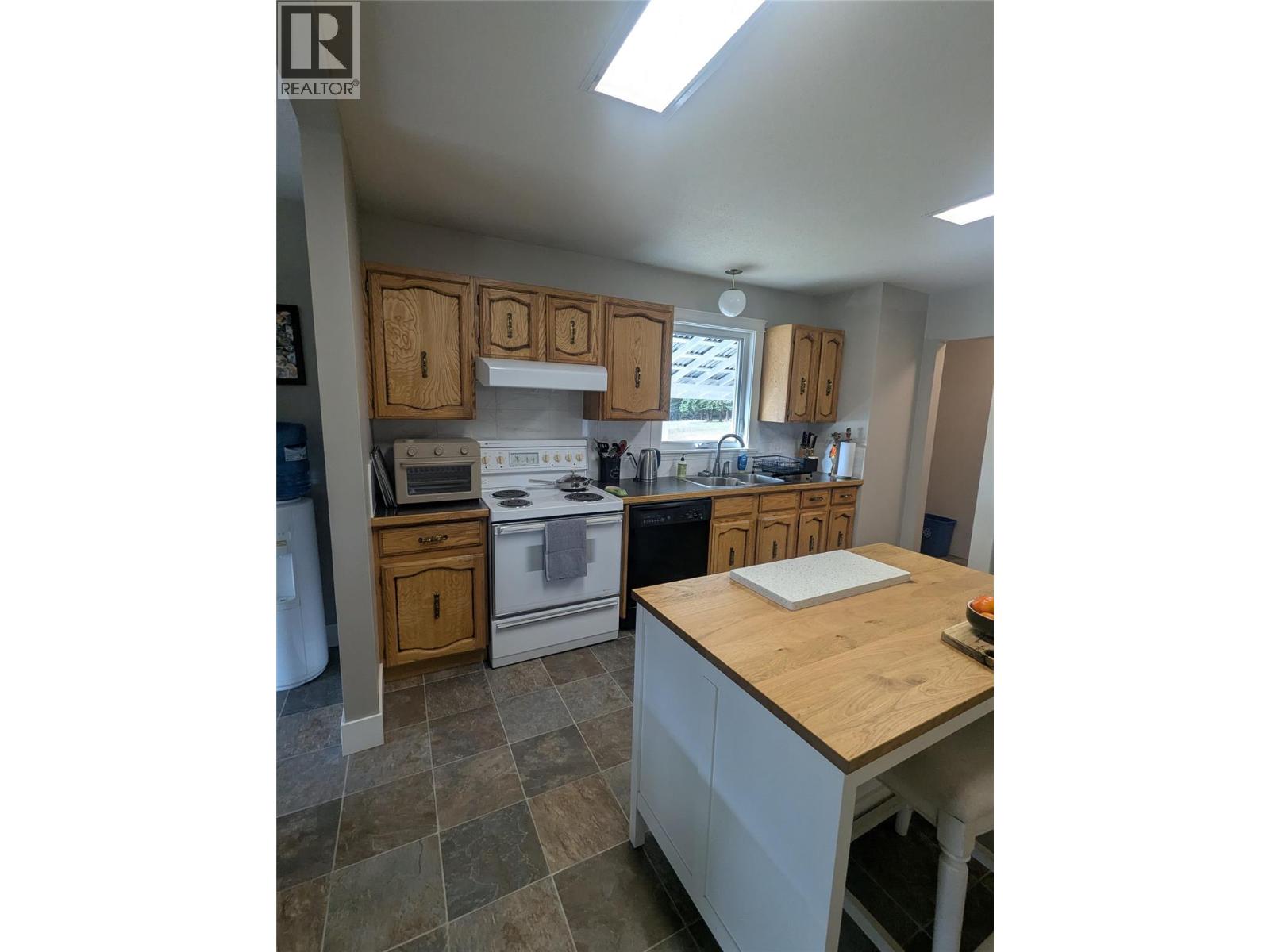 1325 Hepburn Road, Chase, British Columbia  V0E 1M1 - Photo 58 - 10403628