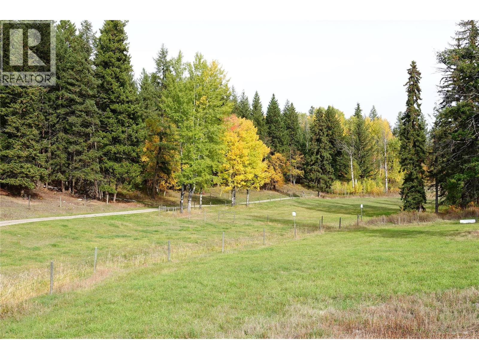 1325 Hepburn Road, Chase, British Columbia  V0E 1M1 - Photo 7 - 10403628