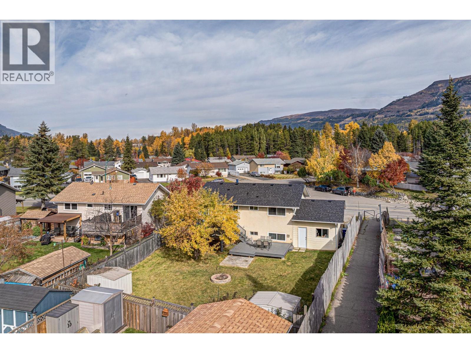 417 Engelmann Spruce Drive, Sparwood, British Columbia  V0B 2G0 - Photo 50 - 10403067