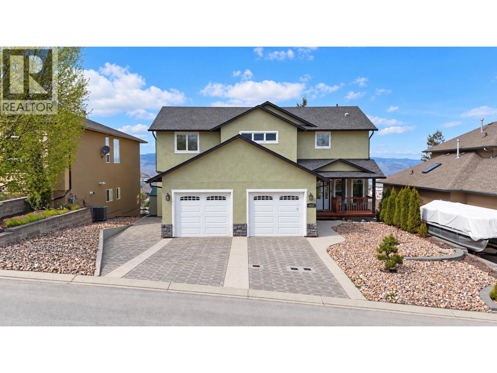 422 Azure Place, Kamloops, British Columbia  V2E 2R2 - Photo 1 - 10403691