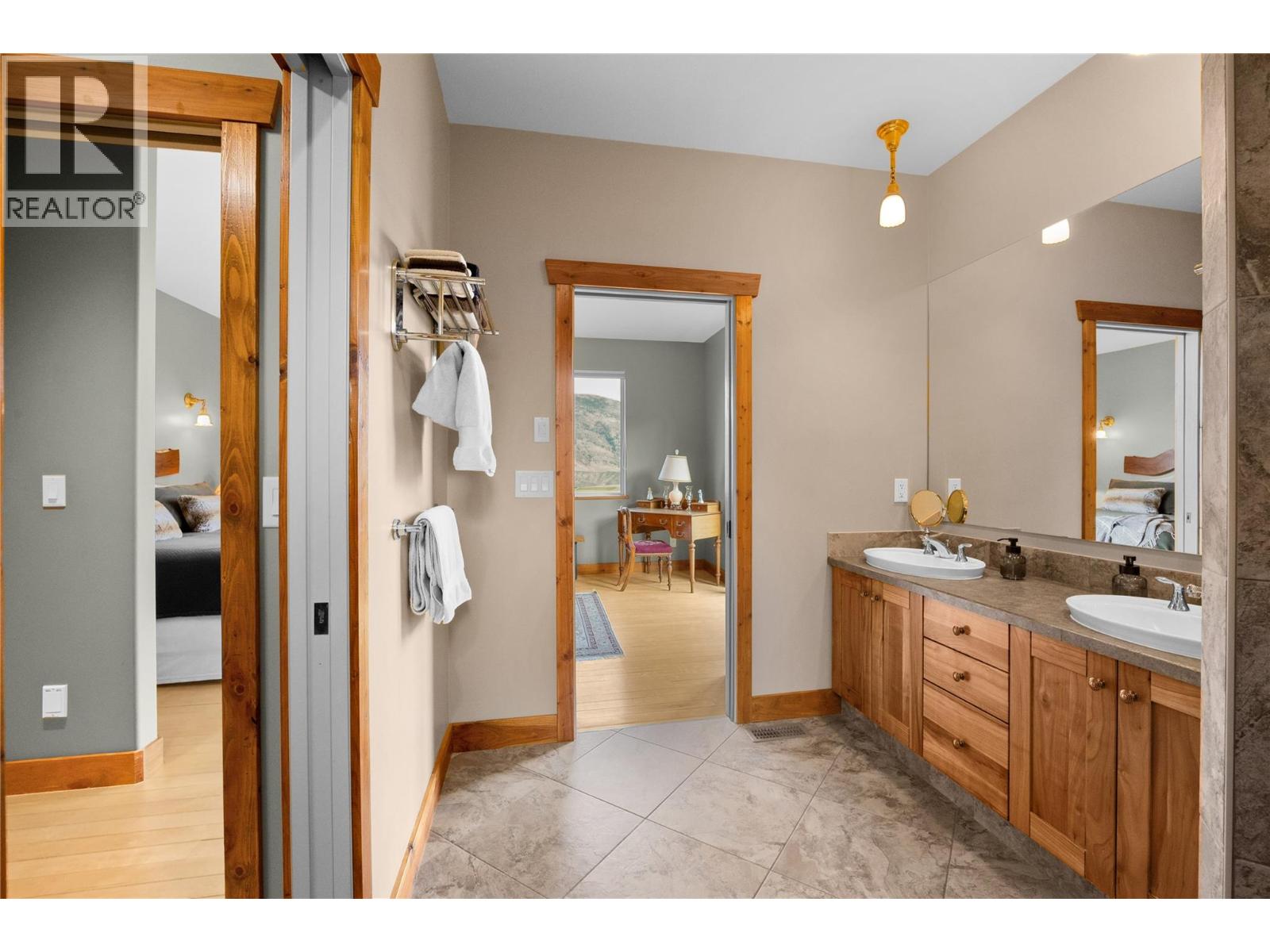 594 Wilson Mountain Road, Oliver, British Columbia  V0H 1T5 - Photo 25 - 10403550