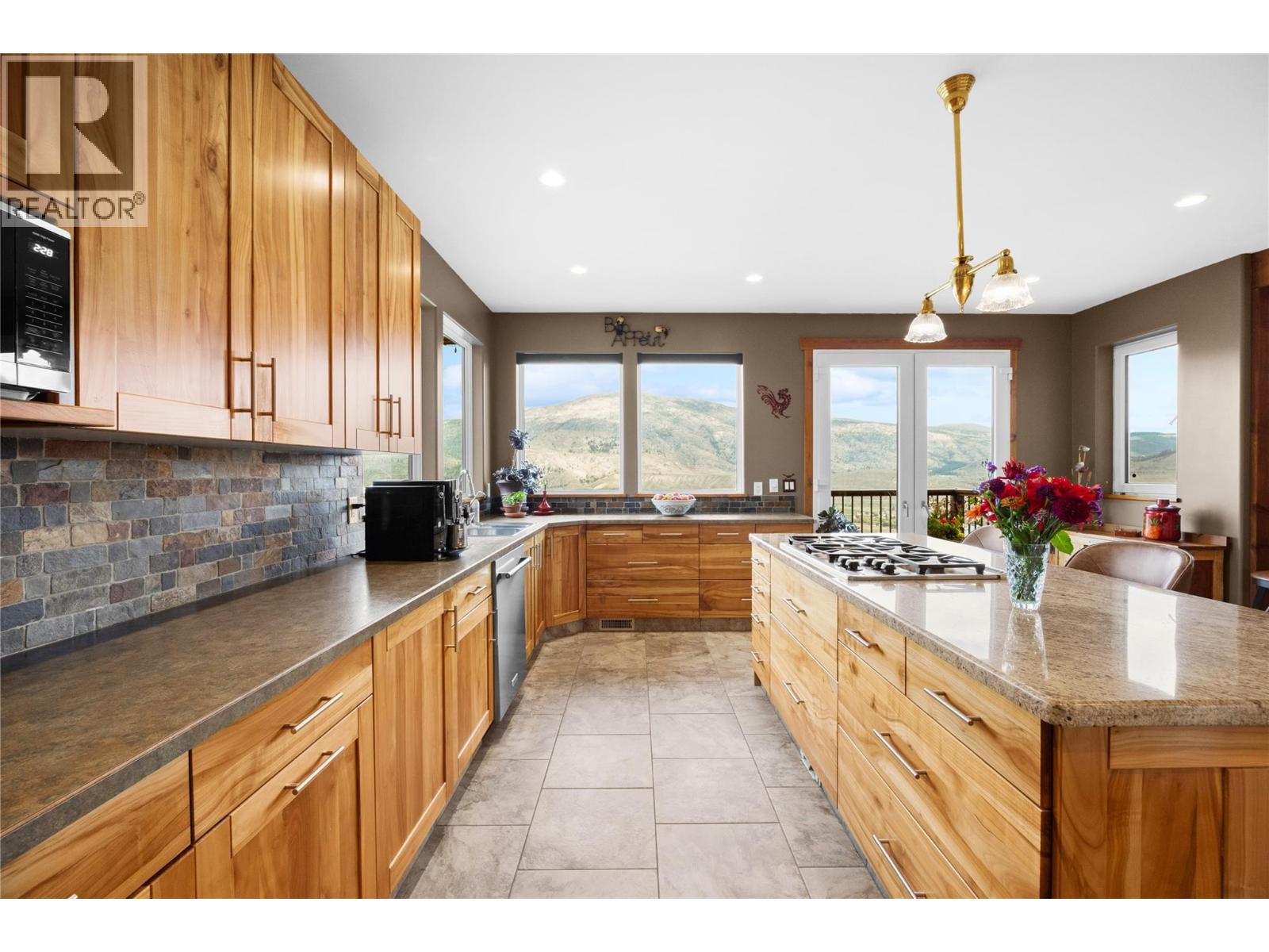 594 Wilson Mountain Road, Oliver, British Columbia  V0H 1T5 - Photo 8 - 10403550
