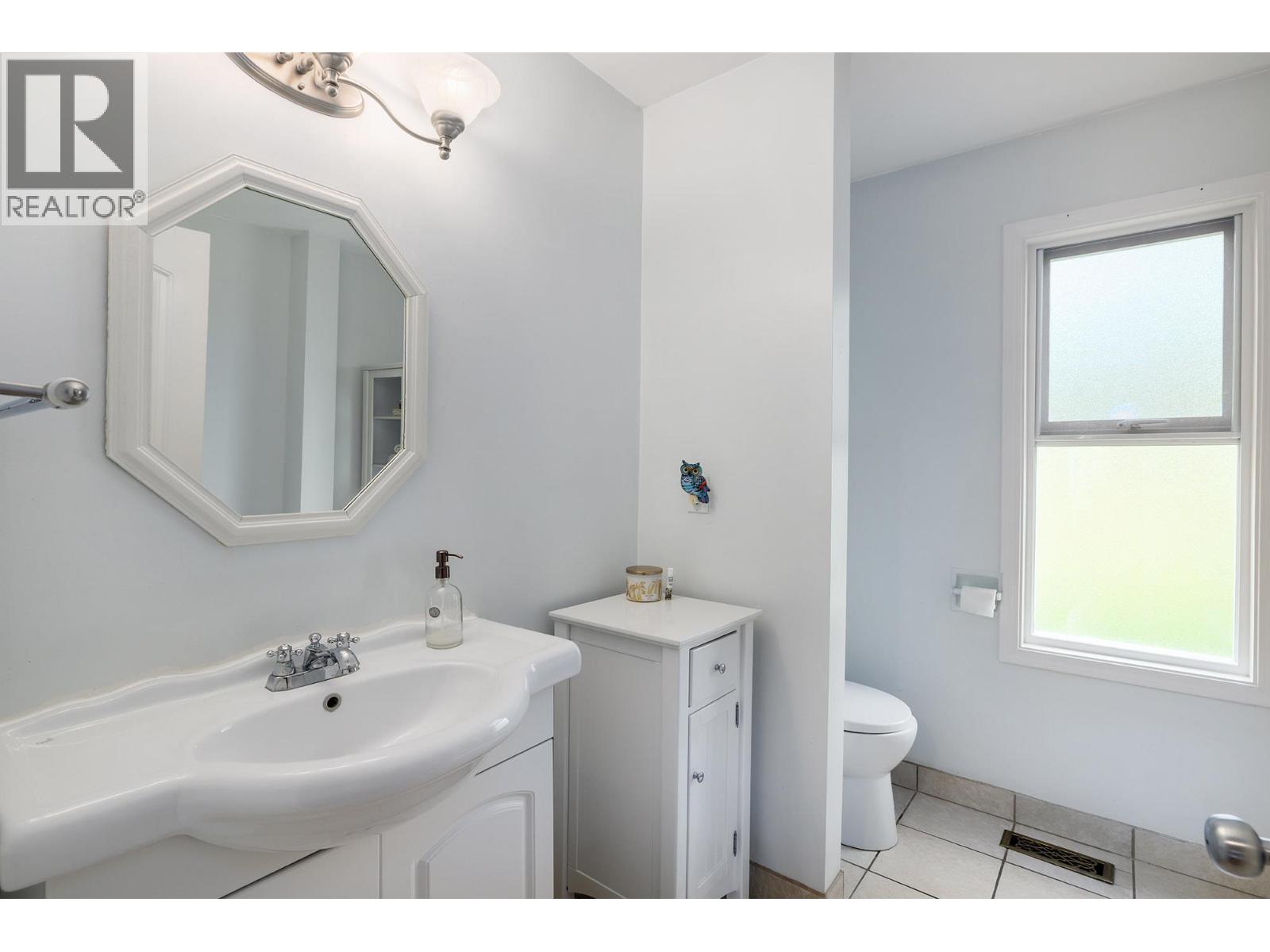 4614 Mission Ridge Court, Kelowna, British Columbia  V1Y 8R3 - Photo 17 - 10403655