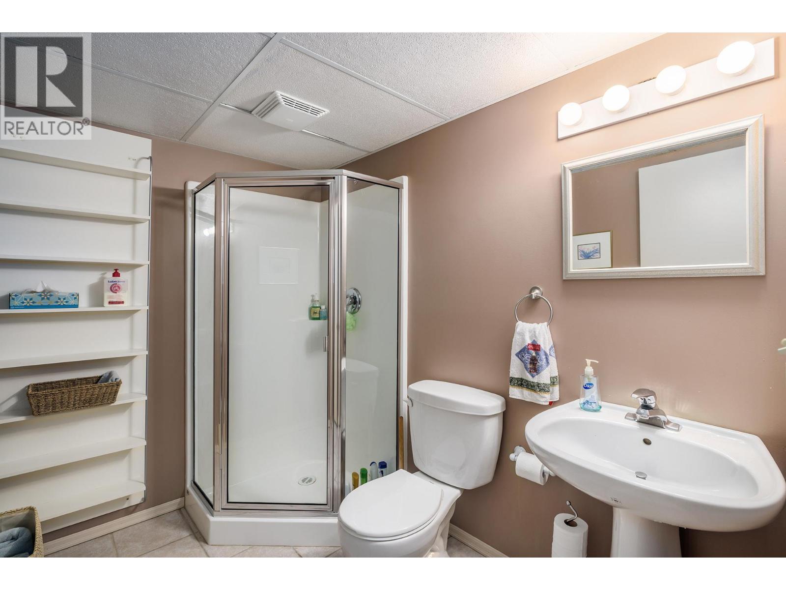 4614 Mission Ridge Court, Kelowna, British Columbia  V1Y 8R3 - Photo 23 - 10403655
