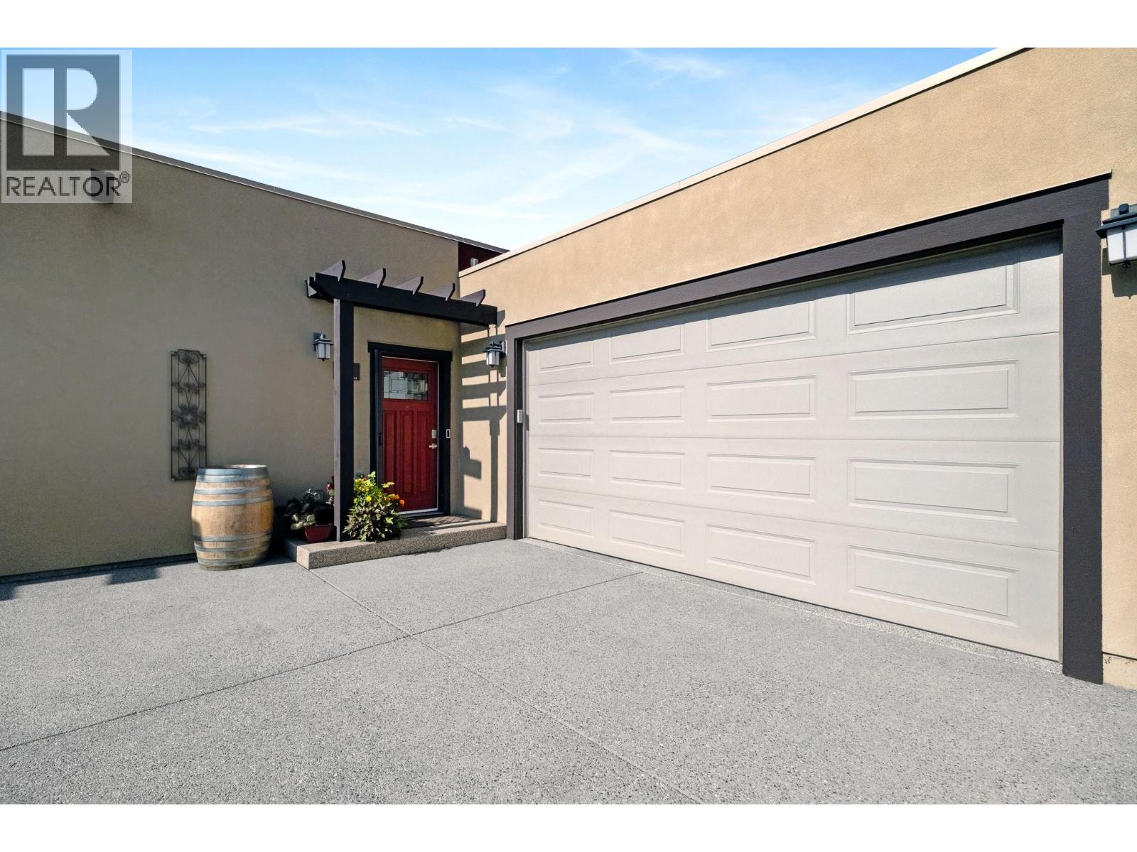 2000 Valleyview Drive Unit# 6, Osoyoos, British Columbia  V0H 1V6 - Photo 2 - 10403148