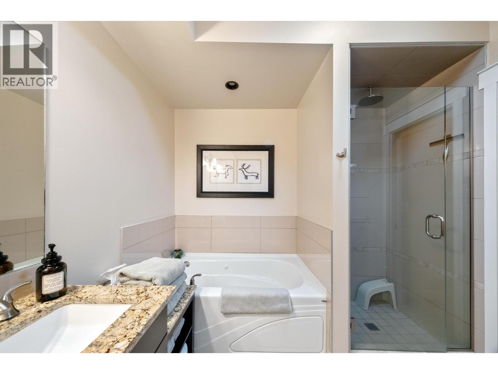 2000 Valleyview Drive Unit# 6, Osoyoos, British Columbia  V0H 1V6 - Photo 33 - 10403148