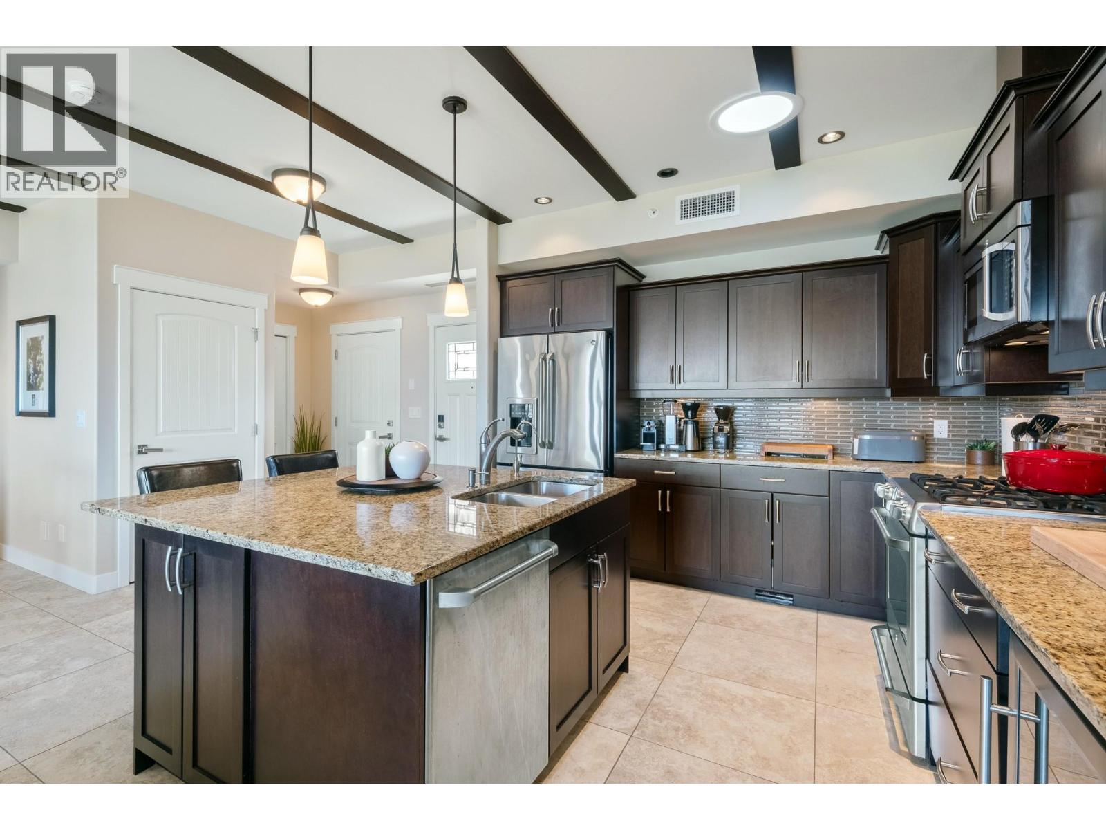 2000 Valleyview Drive Unit# 6, Osoyoos, British Columbia  V0H 1V6 - Photo 5 - 10403148