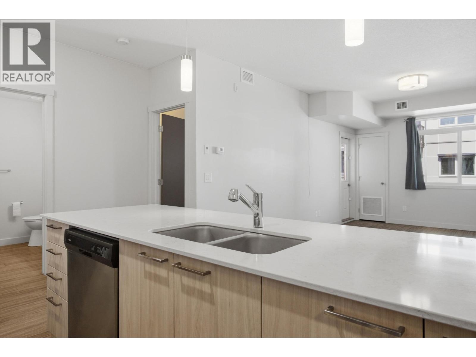 2250 Majoros Road Unit# 412, West Kelowna, British Columbia  V4T 2C2 - Photo 8 - 10403700