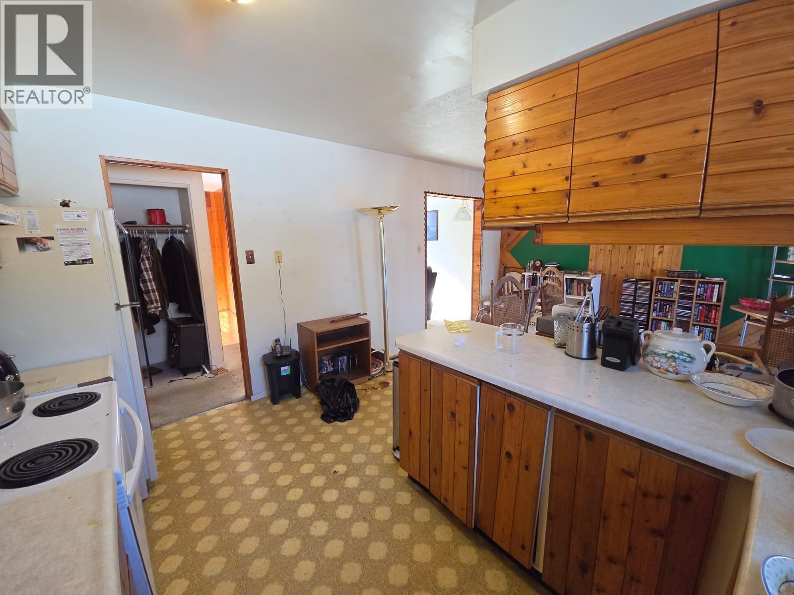 36 Sukunka Place, Tumbler Ridge, British Columbia  V0C 2W0 - Photo 14 - 10403695