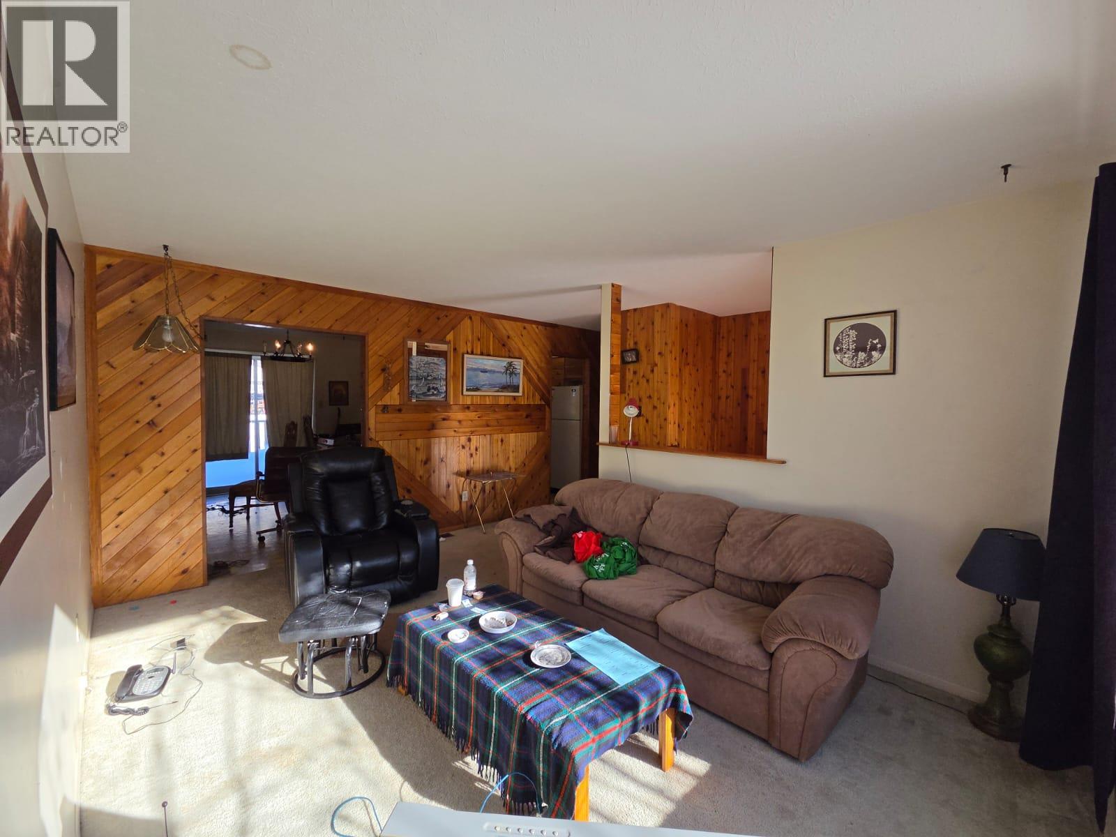 36 Sukunka Place, Tumbler Ridge, British Columbia  V0C 2W0 - Photo 5 - 10403695