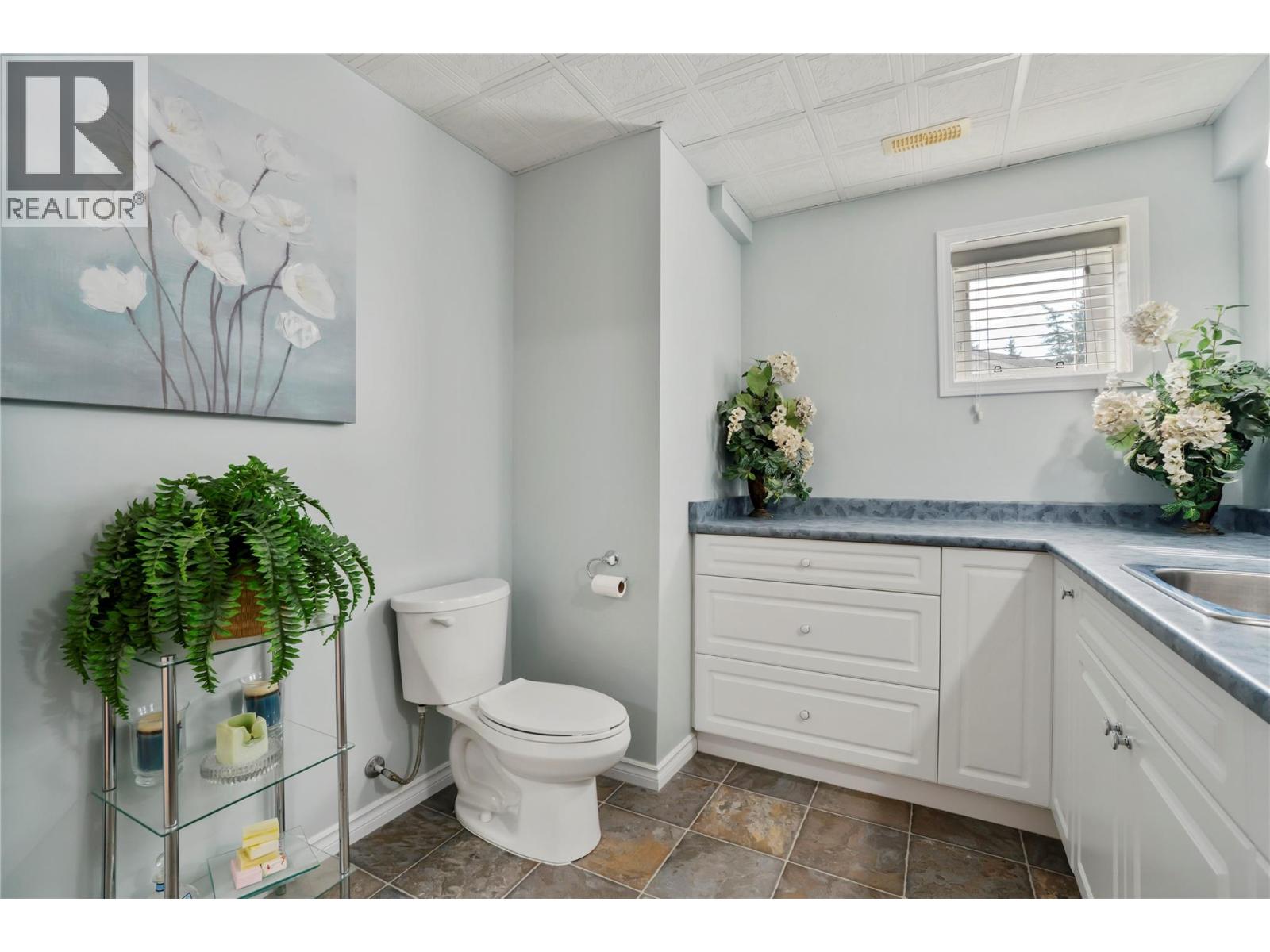 1406 Huckleberry Drive, Sorrento, British Columbia  V0E 2W1 - Photo 29 - 10403609