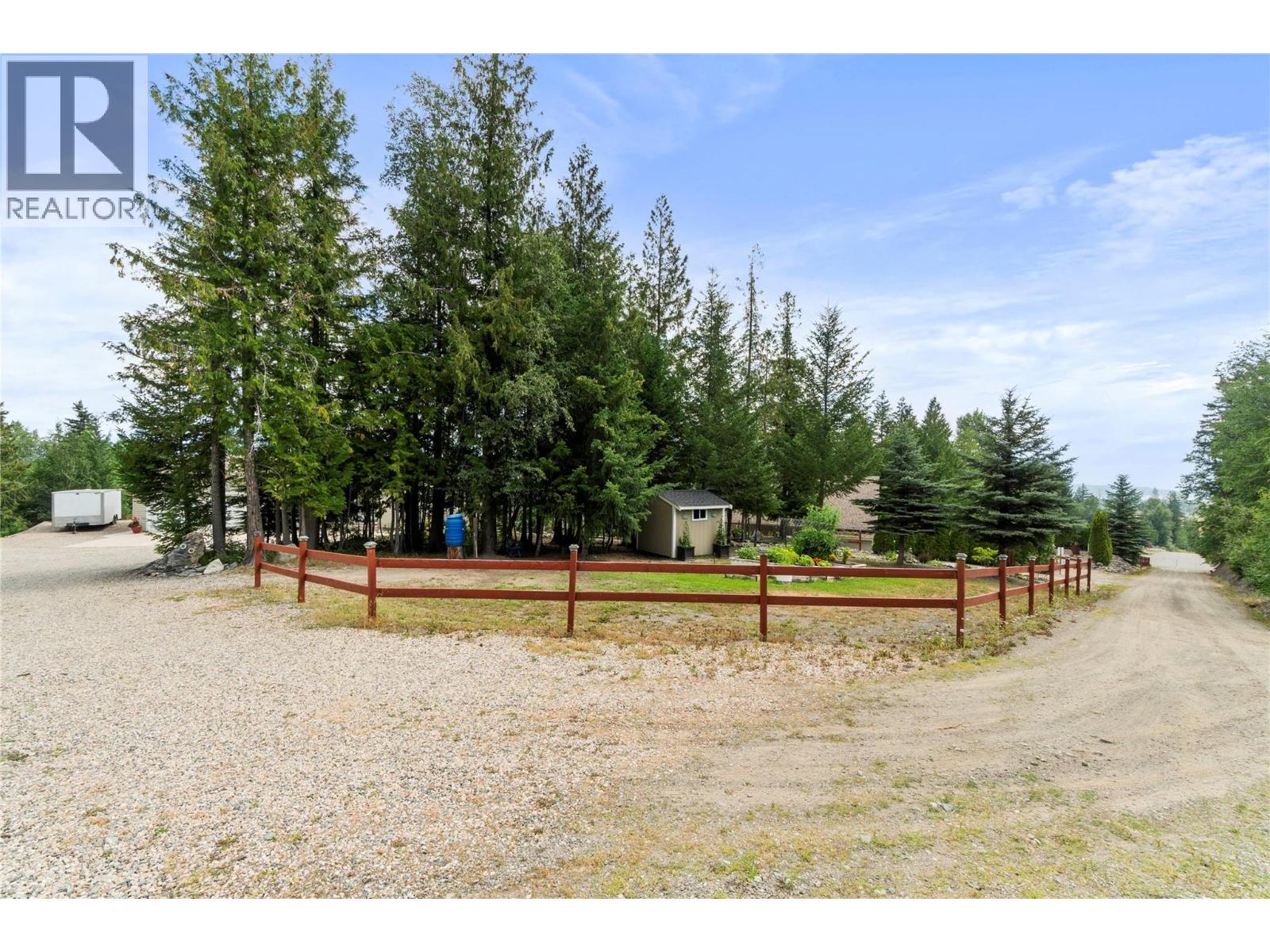 1406 Huckleberry Drive, Sorrento, British Columbia  V0E 2W1 - Photo 42 - 10403609