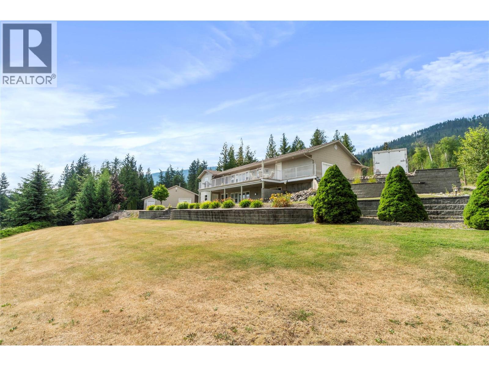 1406 Huckleberry Drive, Sorrento, British Columbia  V0E 2W1 - Photo 43 - 10403609