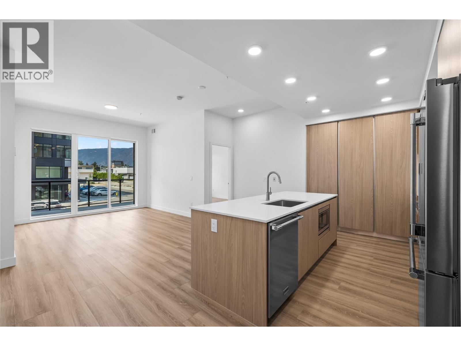2760 Olalla Road Unit# 208, West Kelowna, British Columbia  V1Z 2A9 - Photo 10 - 10403625