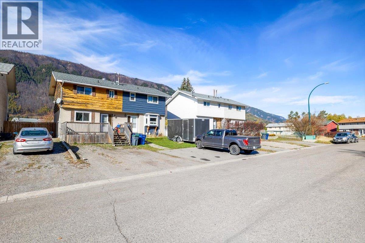 425b Mountain Ash Crescent, Sparwood, British Columbia  V0B 2G0 - Photo 40 - 10393522