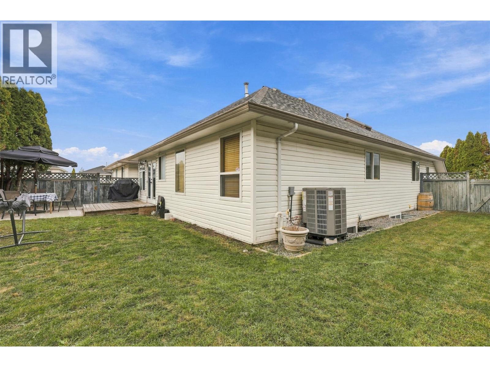 2435 Drummond Court, Kamloops, British Columbia  V2E 1Y1 - Photo 33 - 10403713