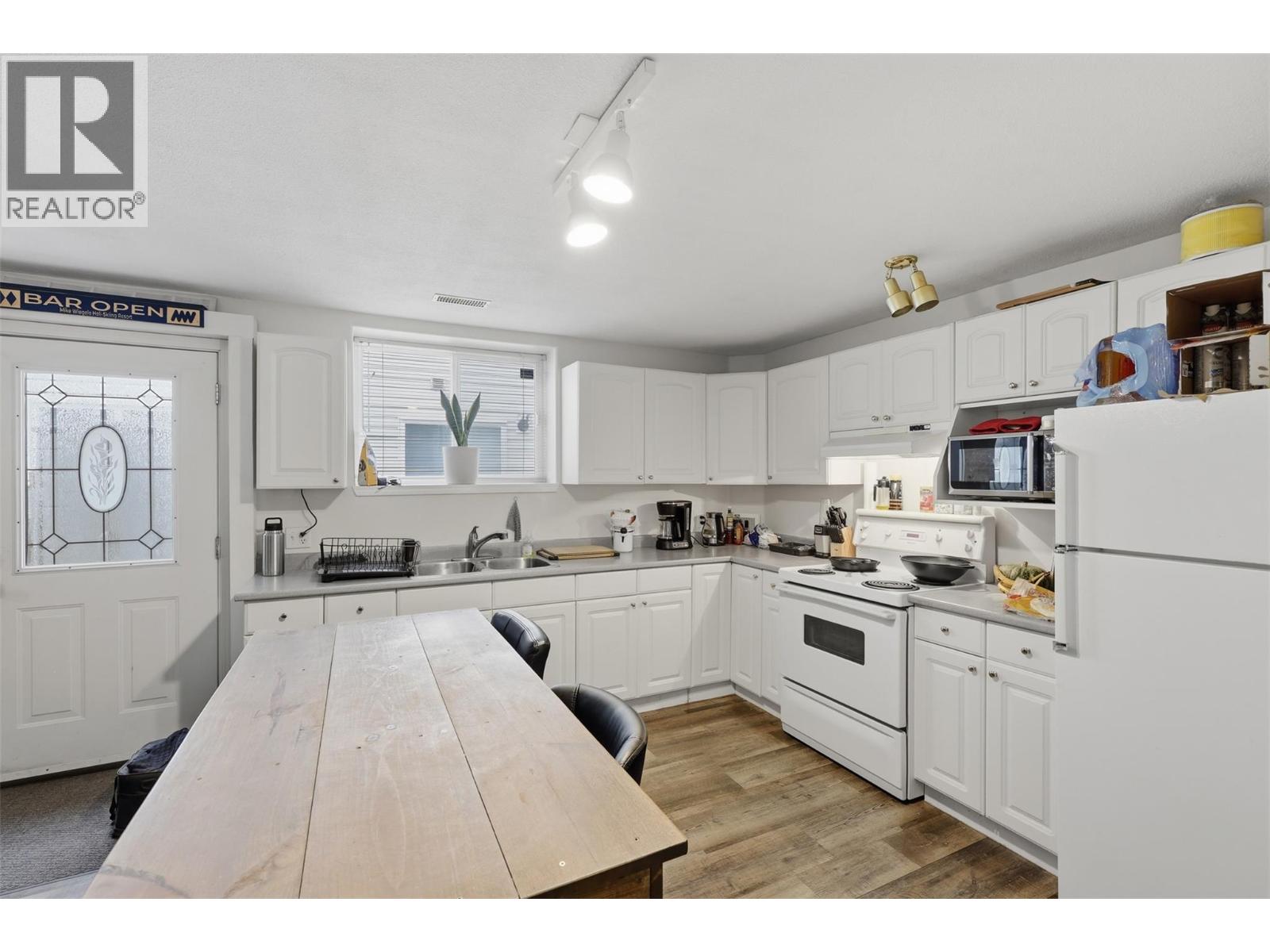 2435 Drummond Court, Kamloops, British Columbia  V2E 1Y1 - Photo 48 - 10403713