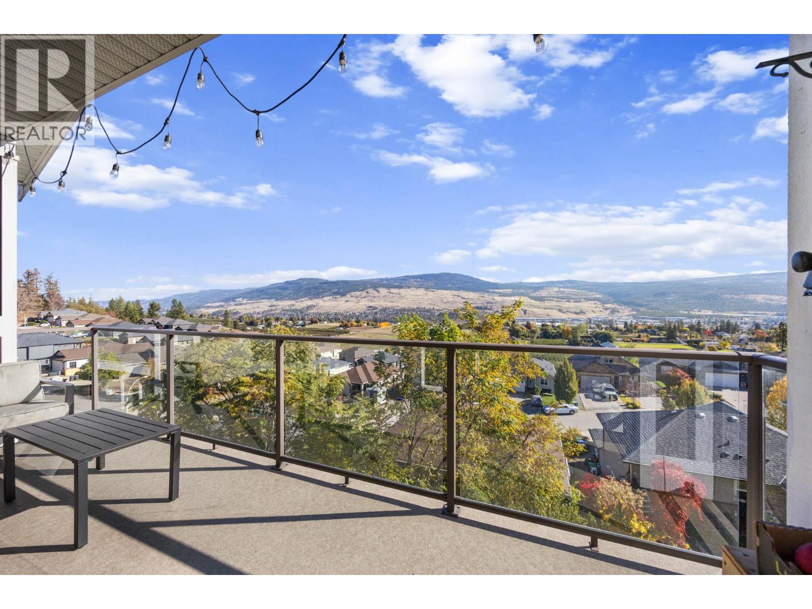 9733 Santina Road, Lake Country, British Columbia  V4V 2R9 - Photo 16 - 10403697