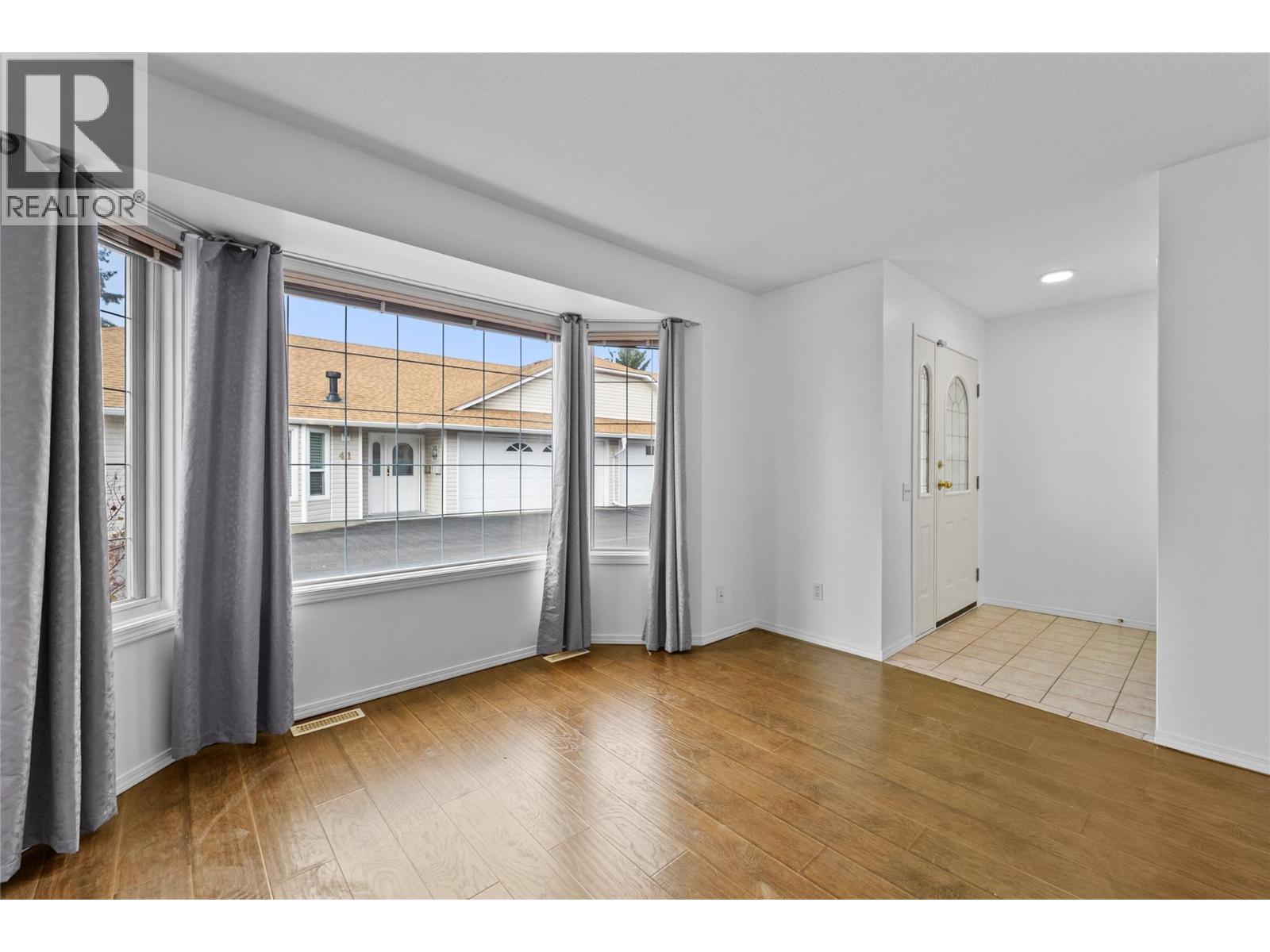 1195 14th Street Unit# 33, Kamloops, British Columbia  V2B 8L1 - Photo 11 - 10398756