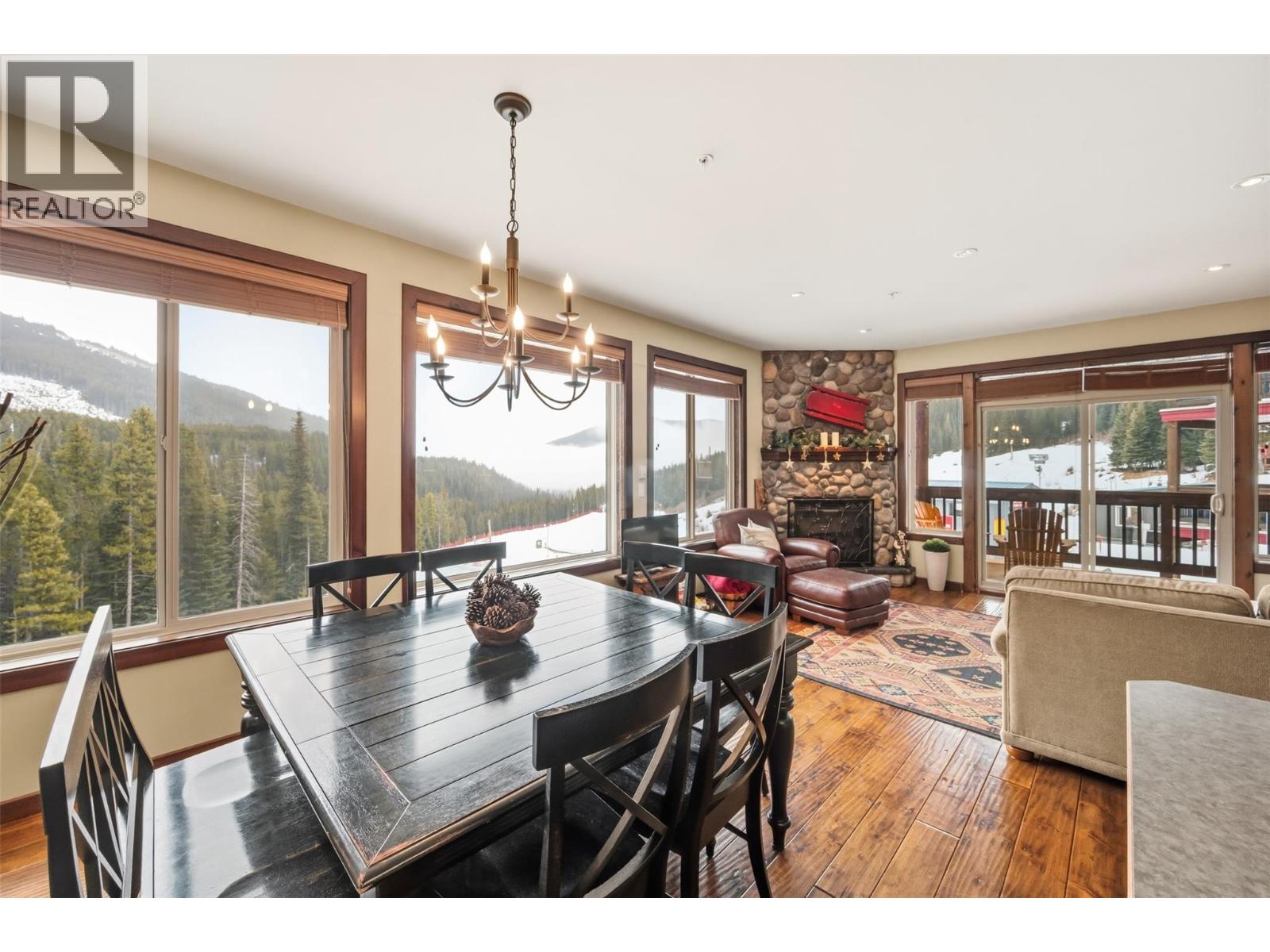 360 Strayhorse Road Unit# 31, Apex Mountain, British Columbia  V2A 0E2 - Photo 1 - 10403473