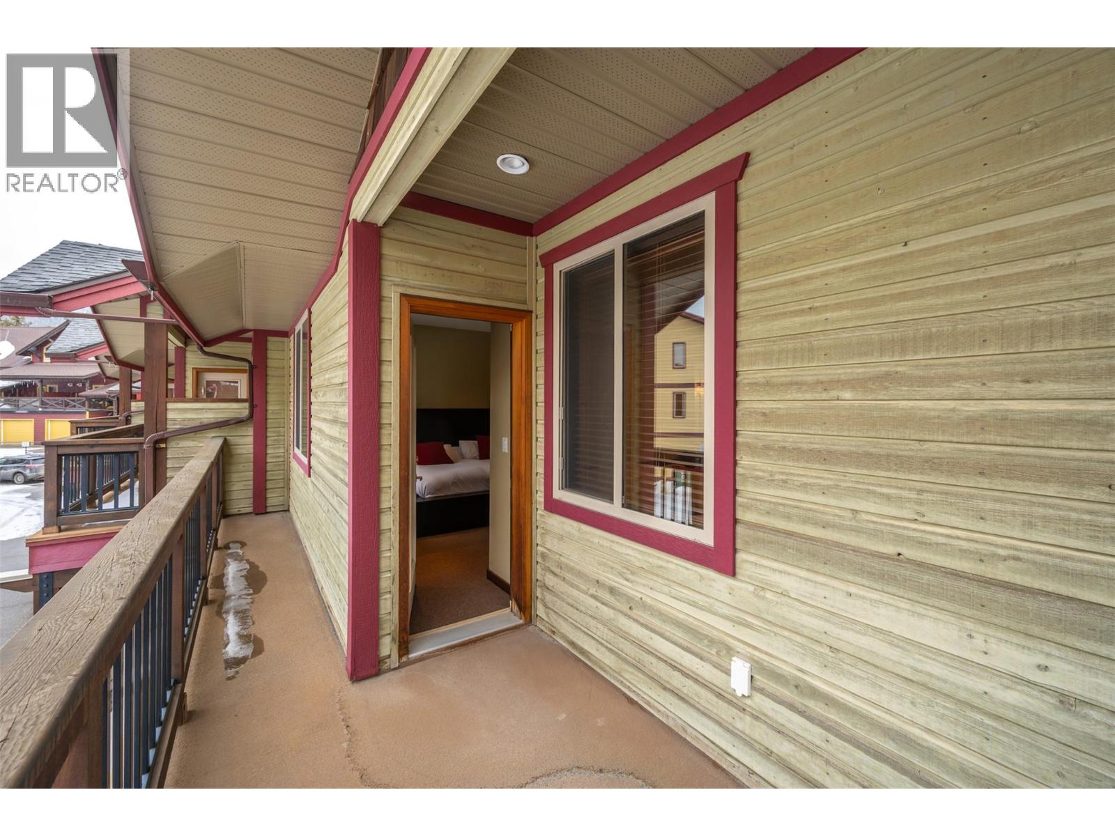 360 Strayhorse Road Unit# 31, Apex Mountain, British Columbia  V2A 0E2 - Photo 26 - 10403473