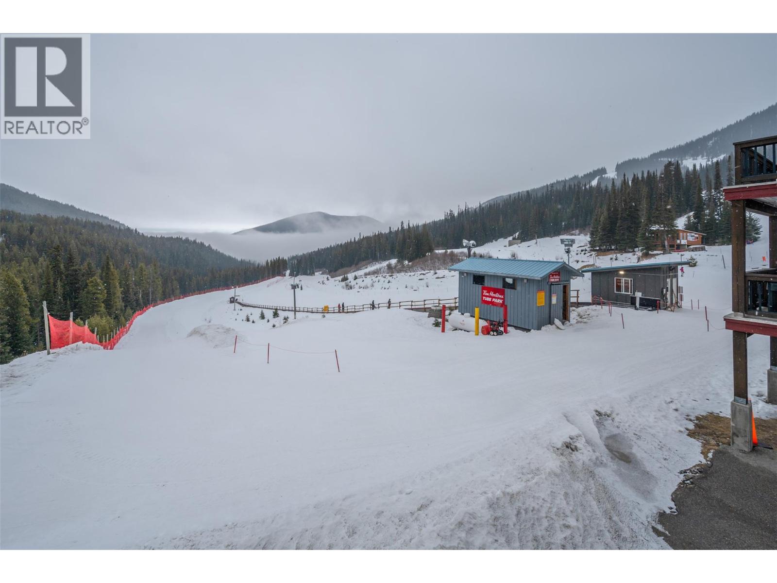 360 Strayhorse Road Unit# 31, Apex Mountain, British Columbia  V2A 0E2 - Photo 33 - 10403473