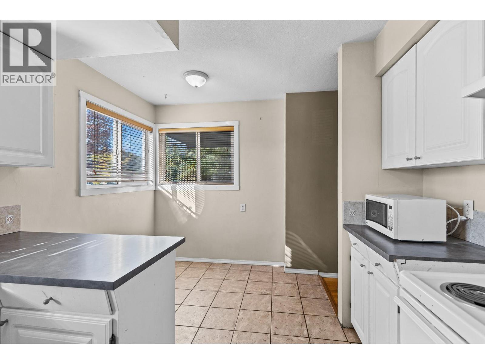 1210 Centennial Crescent, Kelowna, British Columbia  V1Y 6K2 - Photo 23 - 10403469