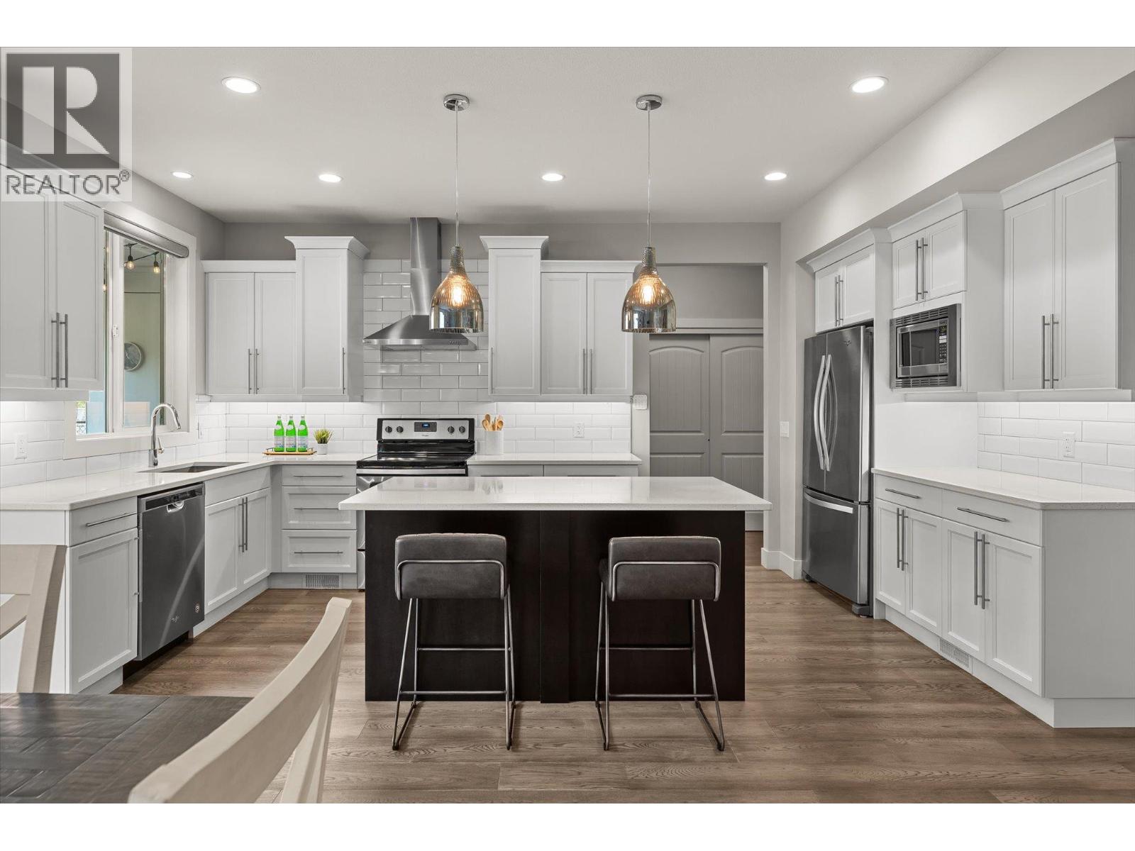 118 Split Pine Court, Kelowna, British Columbia  V1V 3G3 - Photo 12 - 10403122