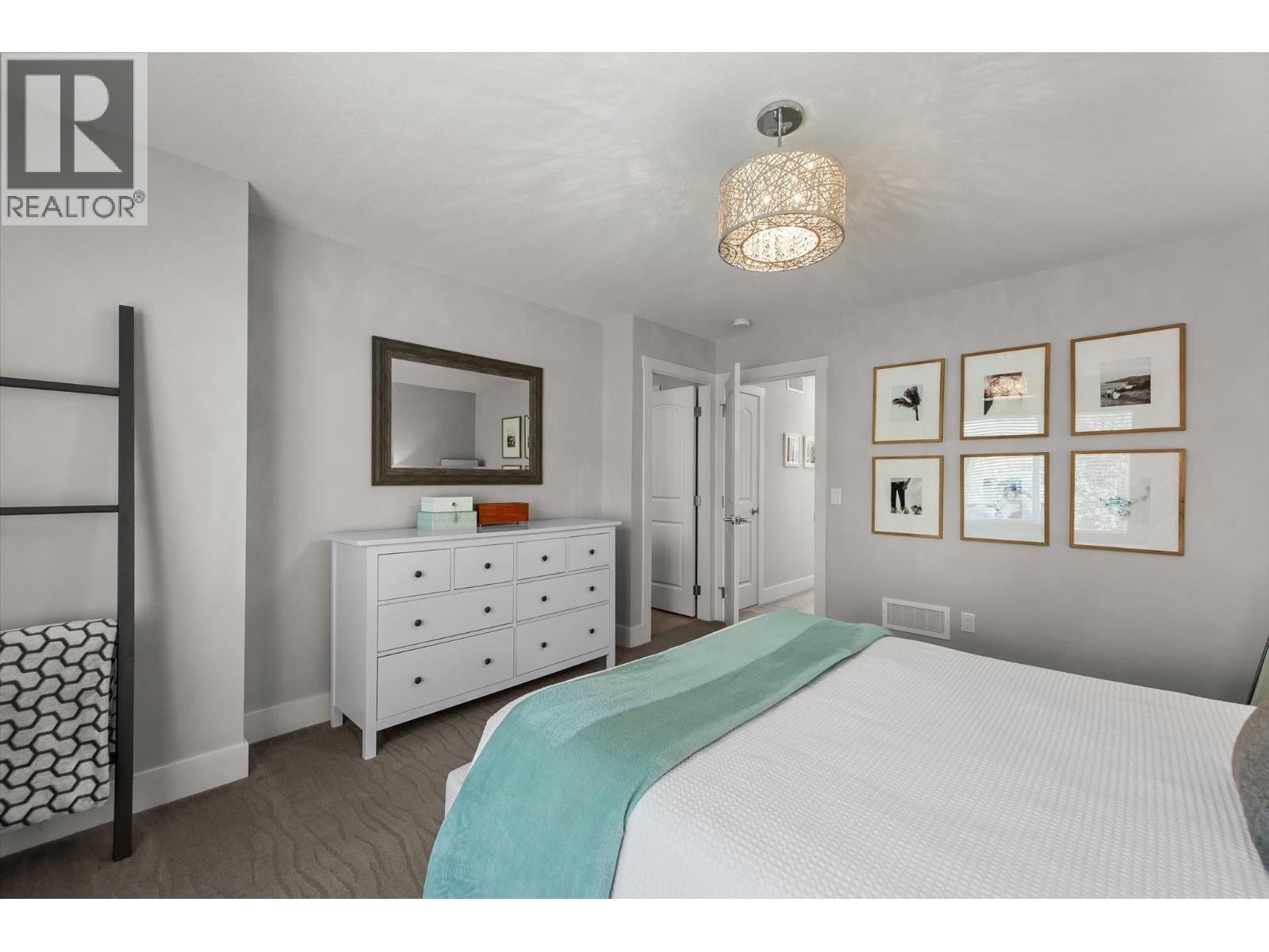 118 Split Pine Court, Kelowna, British Columbia  V1V 3G3 - Photo 32 - 10403122