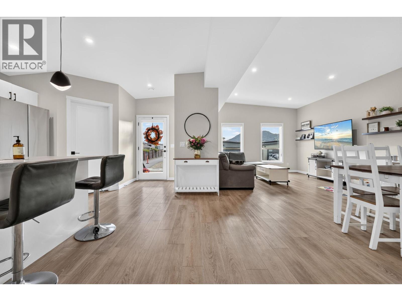 8900 Jim Bailey Road Unit# 9, Kelowna, British Columbia  V4V 0B5 - Photo 2 - 10403598