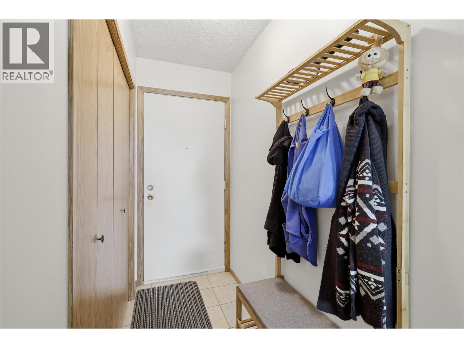 1560 Summit Drive Unit# 224, Kamloops, British Columbia  V2E 1R5 - Photo 6 - 10403576