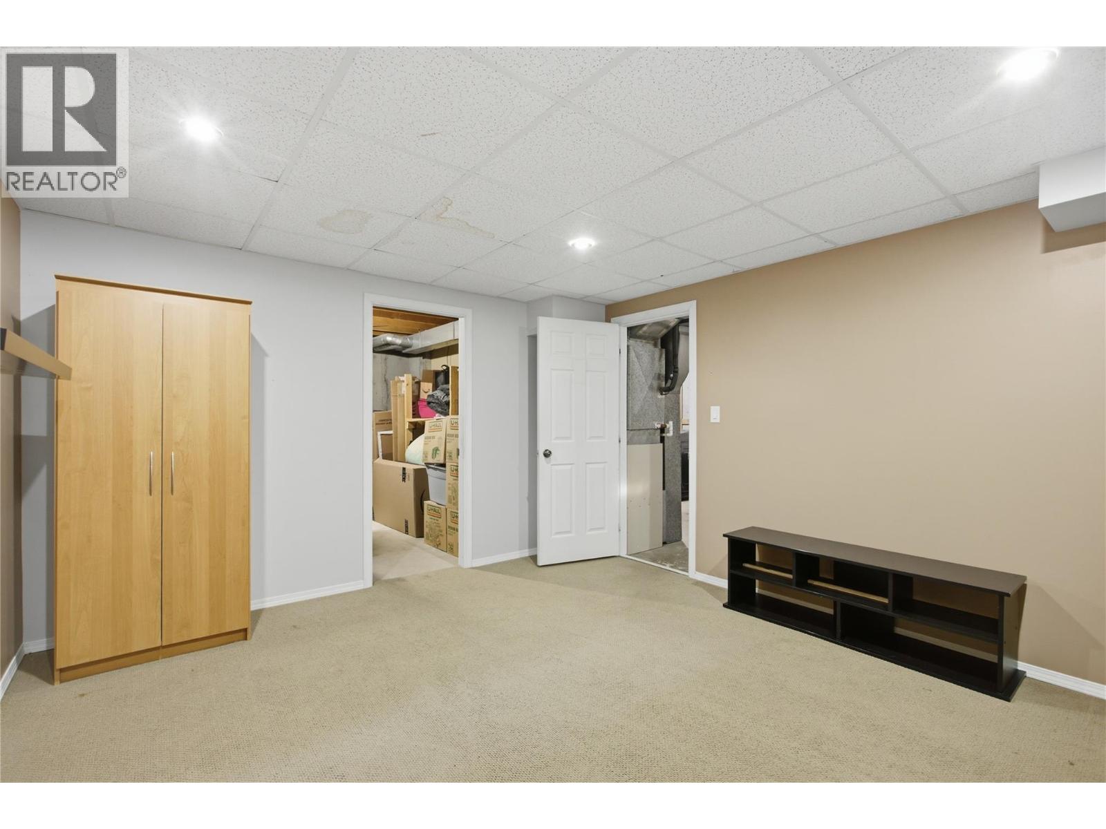 460 Sentinel Court, Kamloops, British Columbia  V2E 2G6 - Photo 21 - 10403651