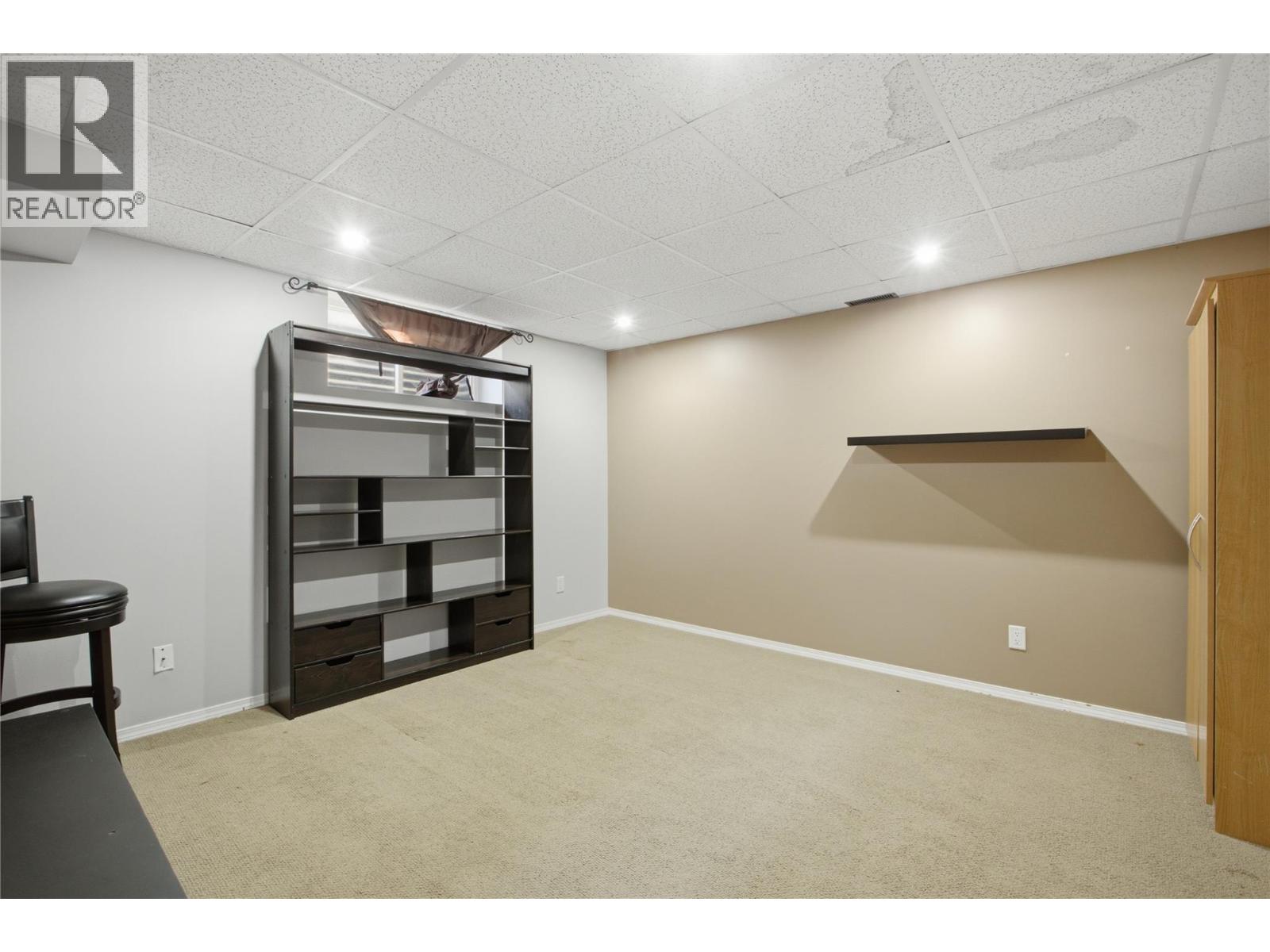 460 Sentinel Court, Kamloops, British Columbia  V2E 2G6 - Photo 22 - 10403651