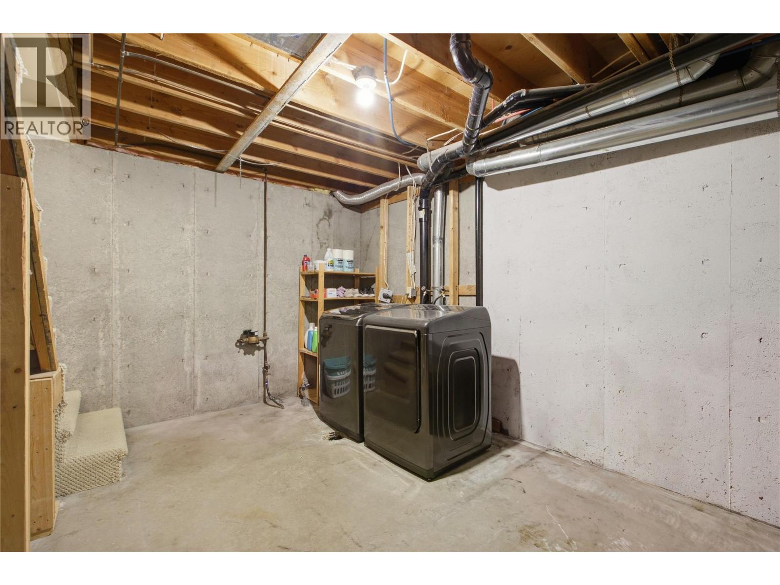 460 Sentinel Court, Kamloops, British Columbia  V2E 2G6 - Photo 39 - 10403651
