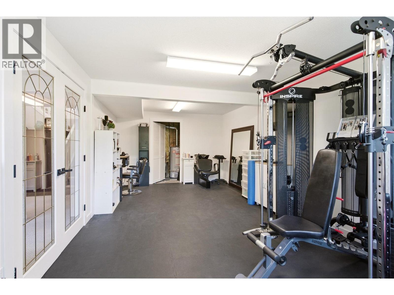 724 Lone Pine Drive, Kelowna, British Columbia  V1P 1A1 - Photo 42 - 10403716