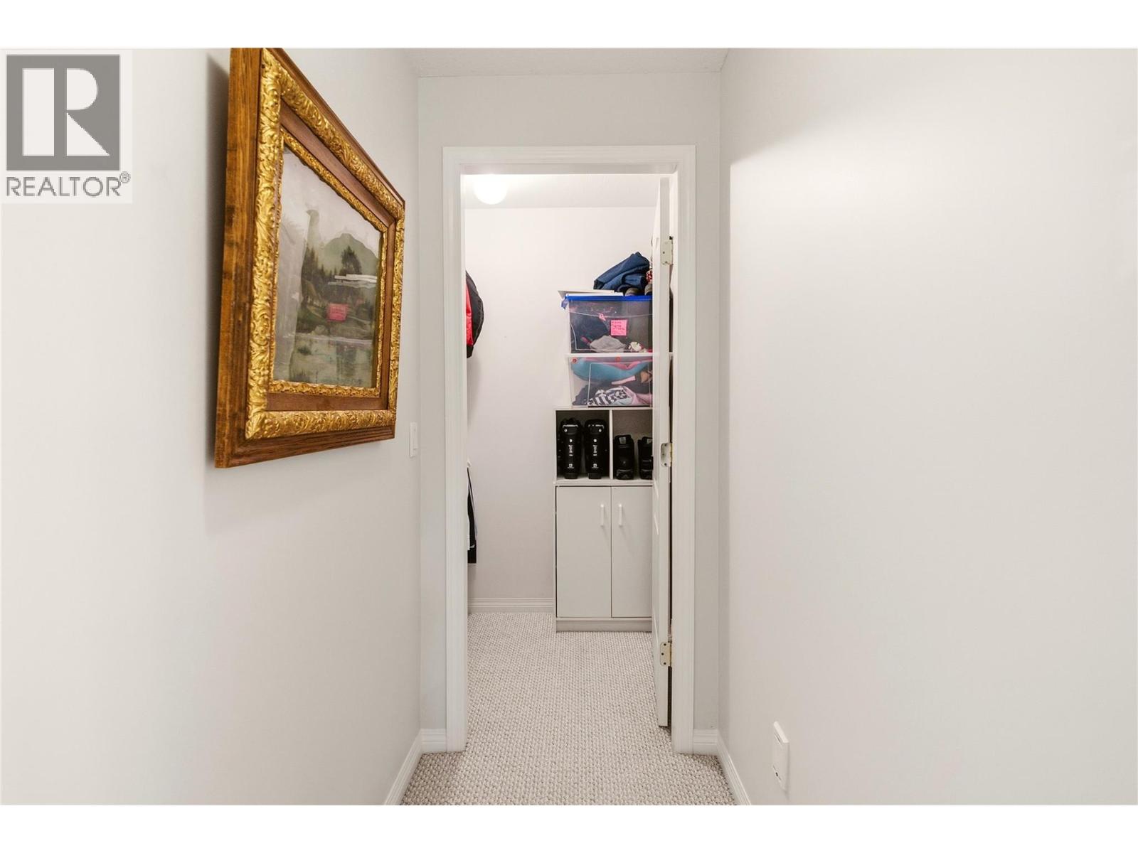 724 Lone Pine Drive, Kelowna, British Columbia  V1P 1A1 - Photo 43 - 10403716
