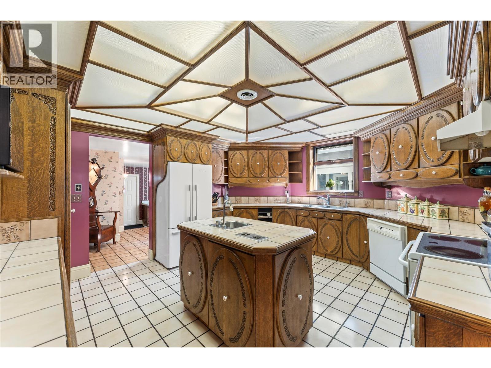 4345 June Springs Road, Kelowna, British Columbia  V1W 4C8 - Photo 17 - 10403711