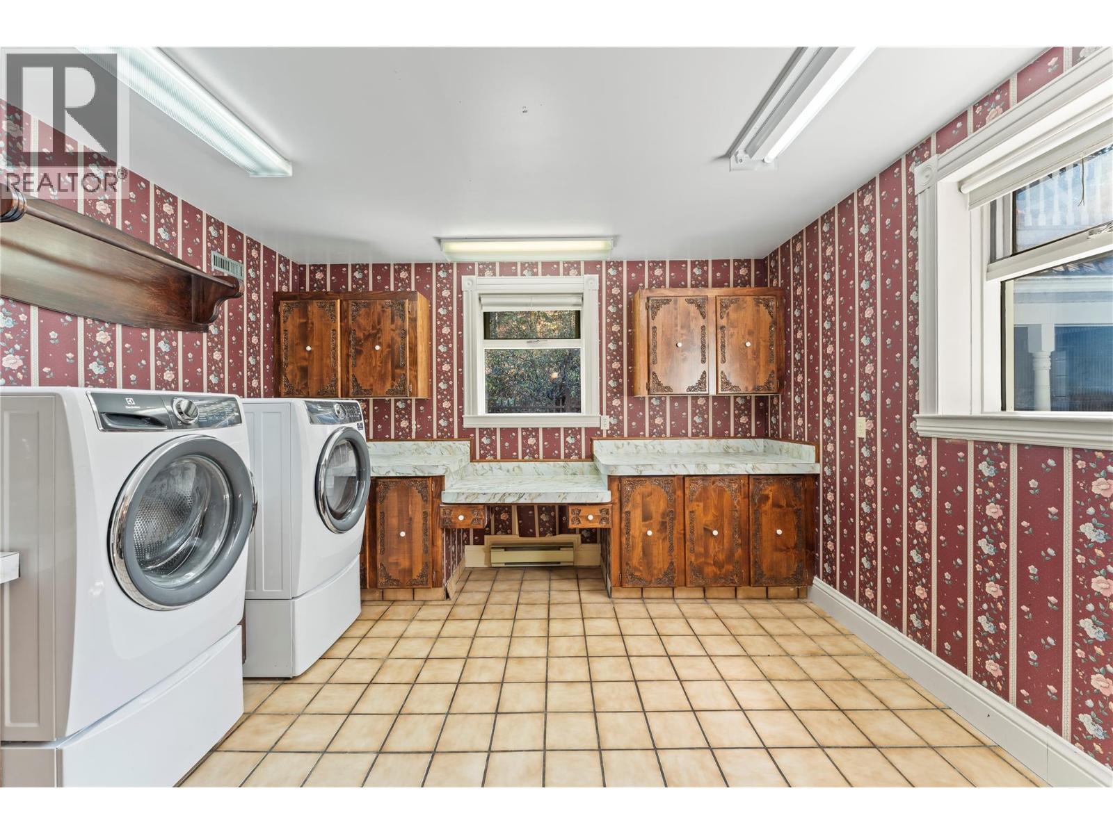 4345 June Springs Road, Kelowna, British Columbia  V1W 4C8 - Photo 29 - 10403711