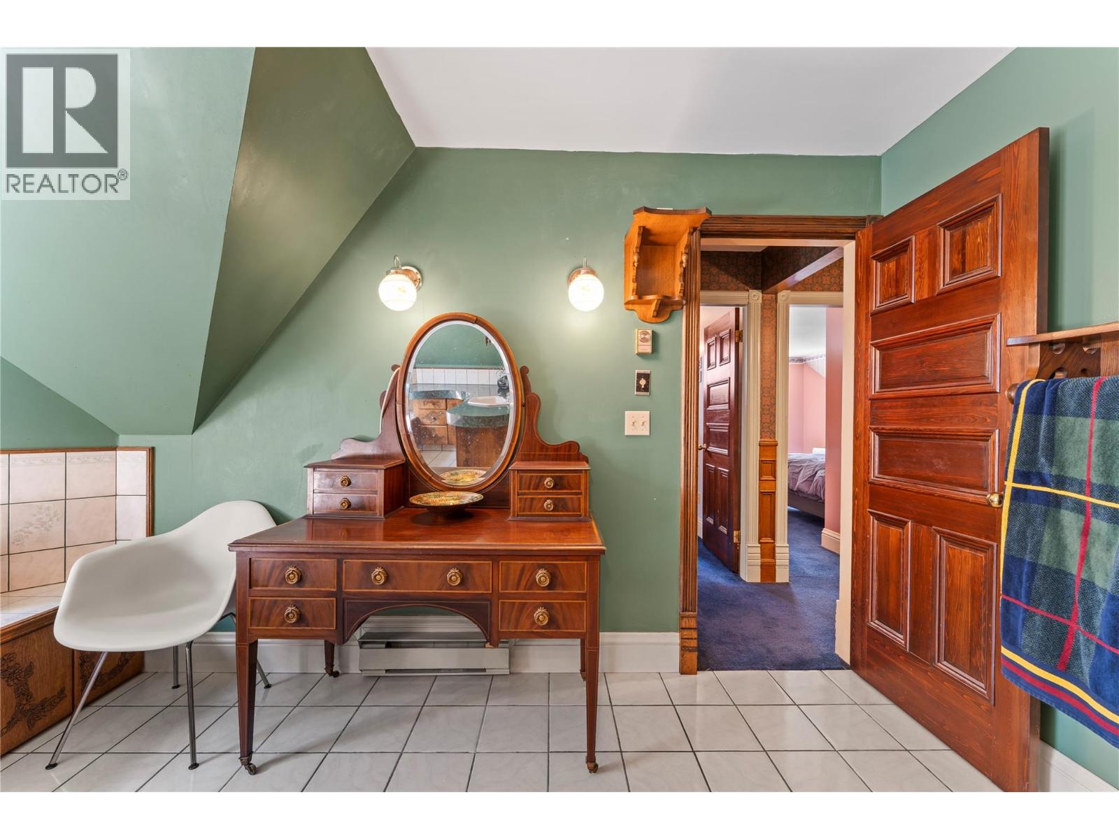 4345 June Springs Road, Kelowna, British Columbia  V1W 4C8 - Photo 46 - 10403711