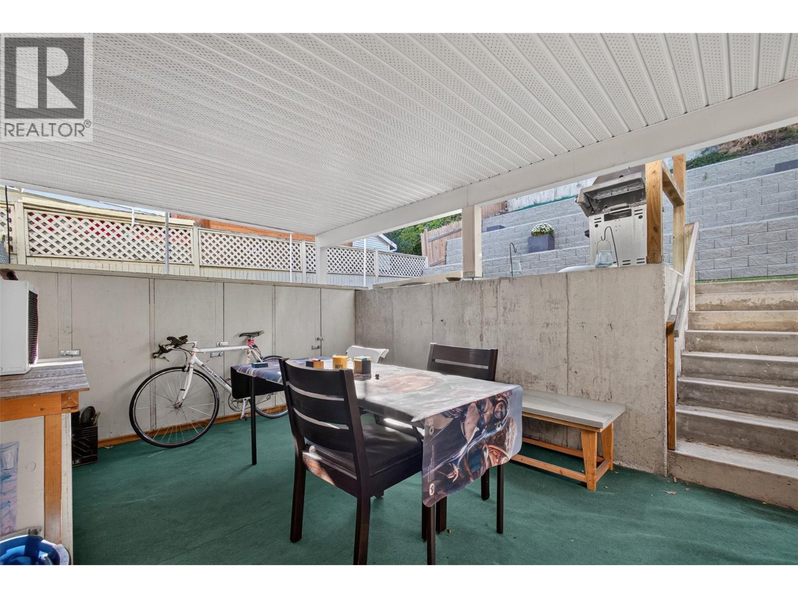 1212 Cerise Drive, Kelowna, British Columbia  V1Y 9R8 - Photo 28 - 10402513