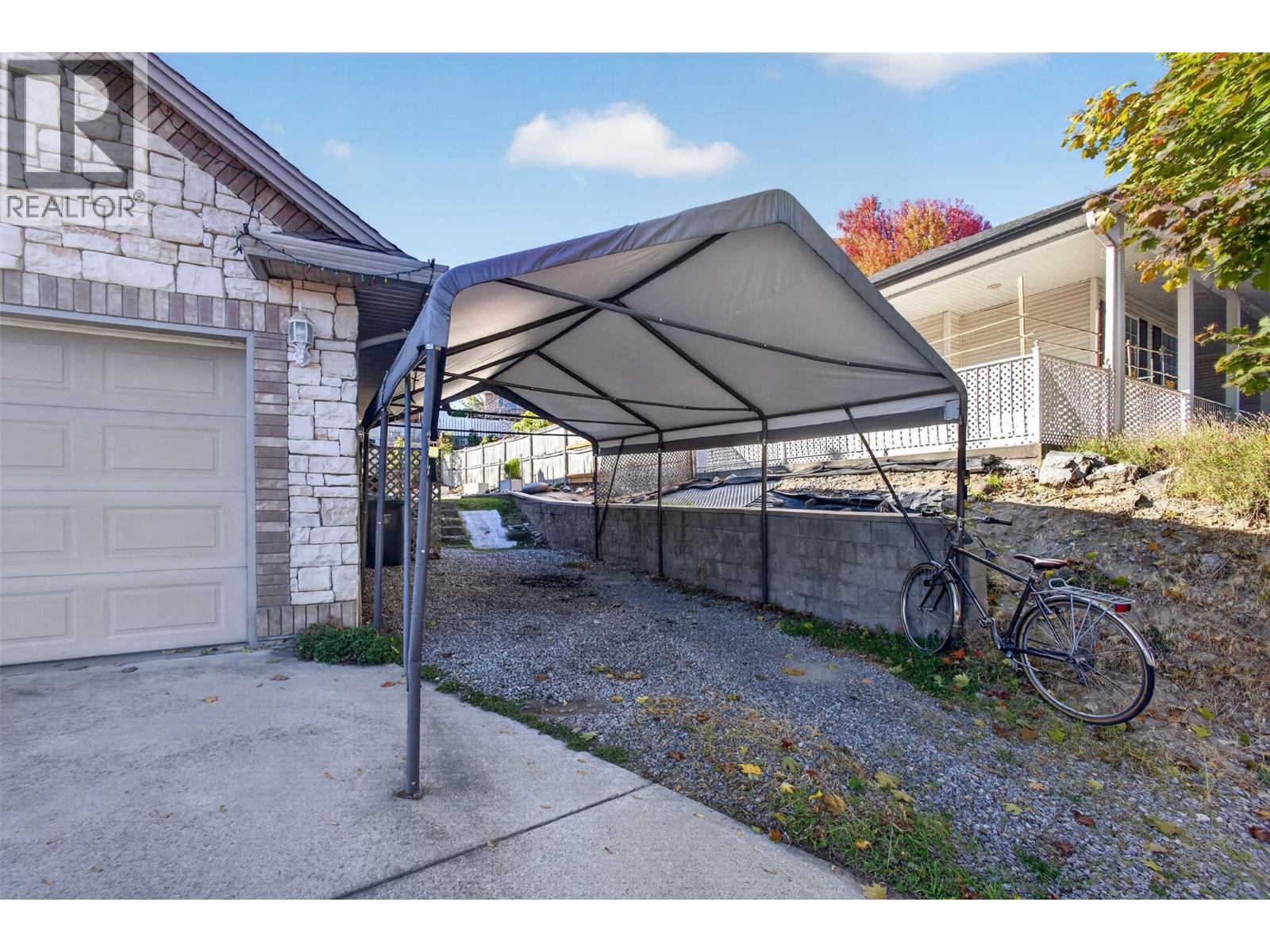 1212 Cerise Drive, Kelowna, British Columbia  V1Y 9R8 - Photo 46 - 10402513