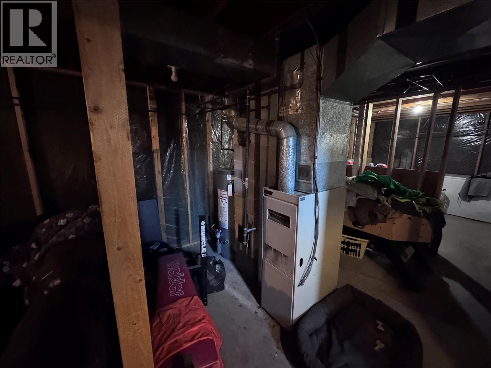 243 Winnipeg Avenue, Grand Forks, British Columbia  V0H 1H0 - Photo 33 - 10403702