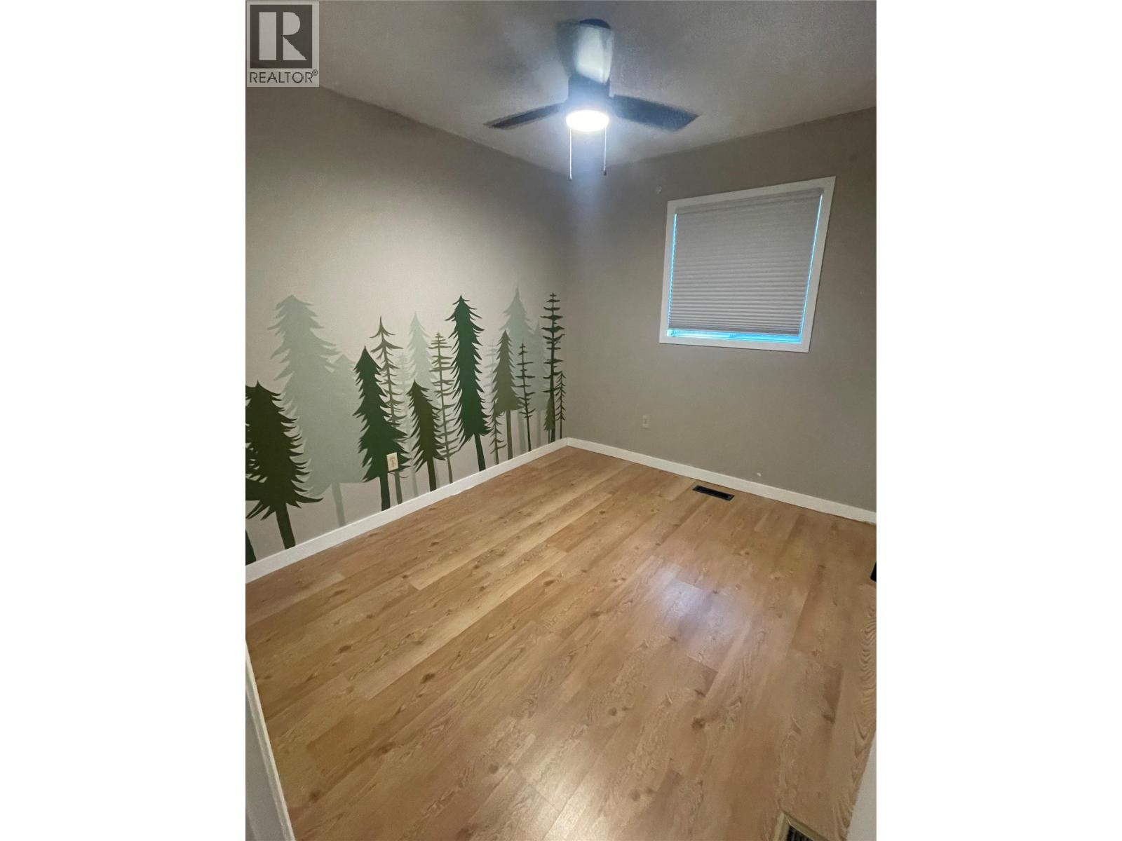 107 Peace River Crescent, Tumbler Ridge, British Columbia  V0C 2W0 - Photo 10 - 10403376