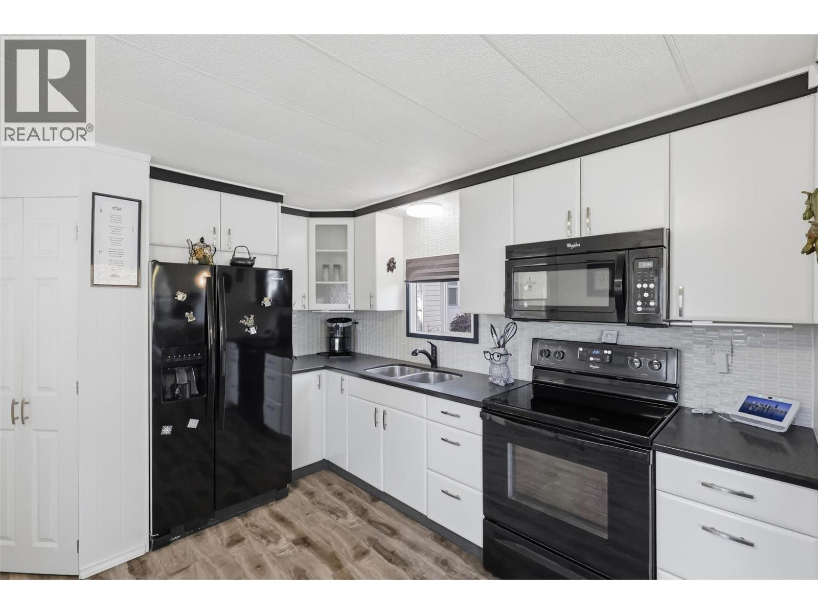 2401 Ord Road Unit# 45, Kamloops, British Columbia  V2B 7V8 - Photo 3 - 10403759