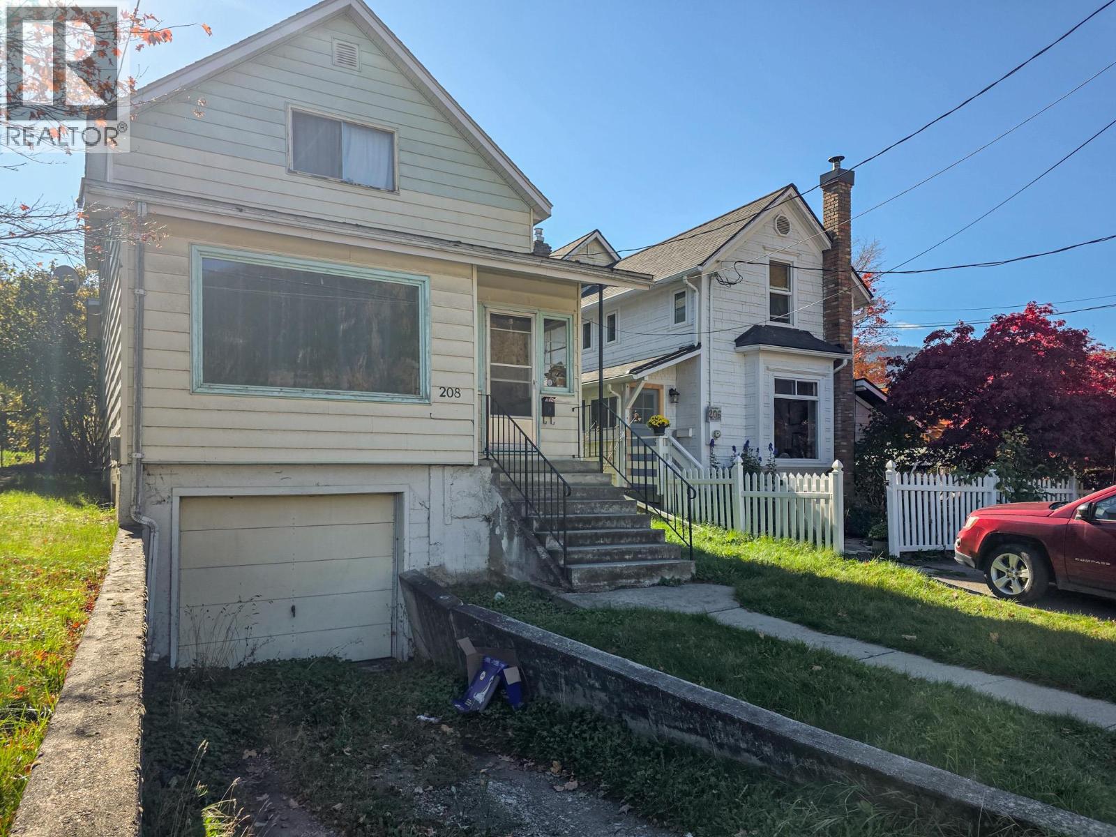 208 Anderson Street, Nelson, British Columbia  V1L 1X7 - Photo 1 - 10403646