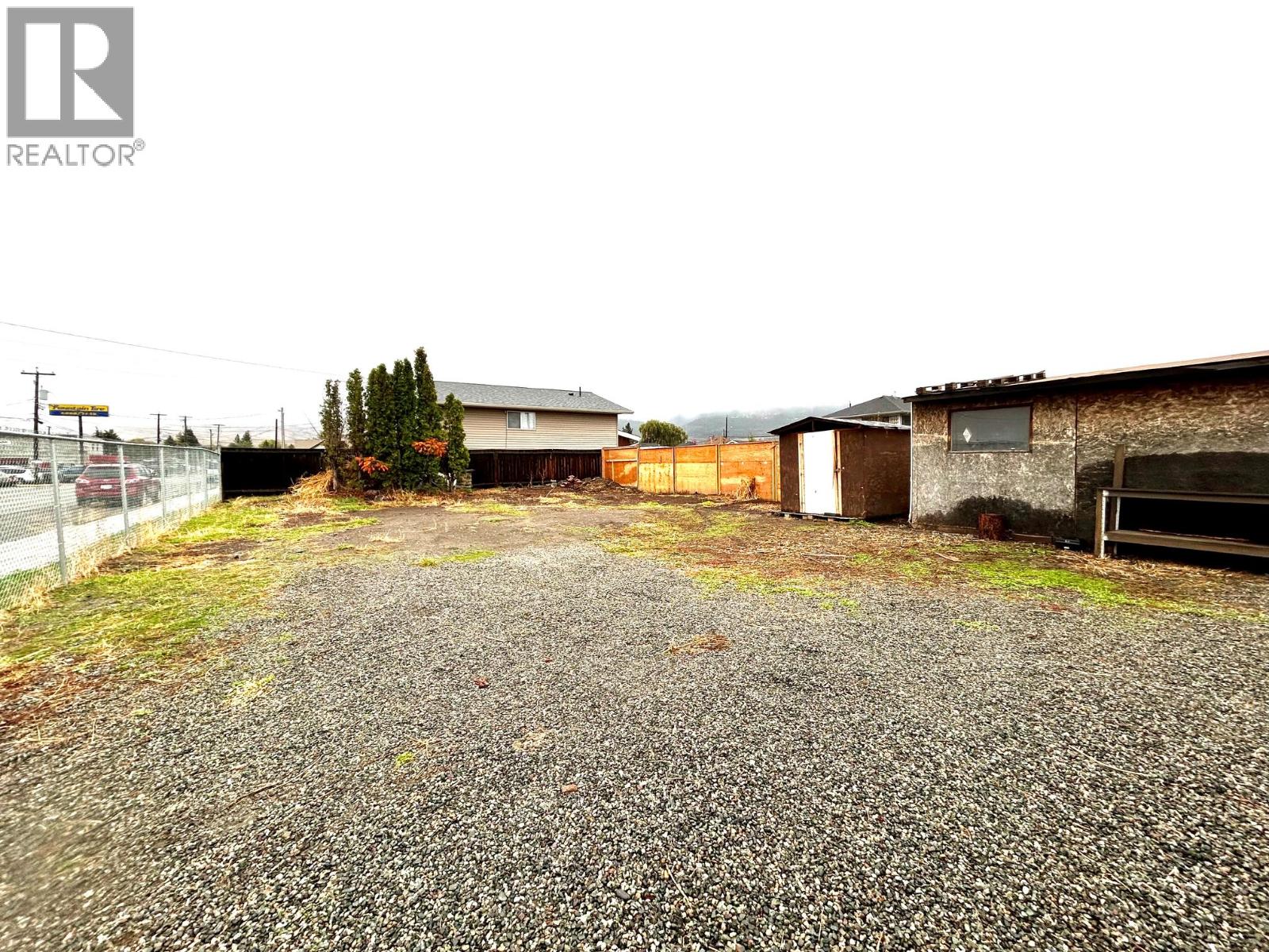 1990 Houston Street, Merritt, British Columbia  V1K 1A1 - Photo 2 - 10403764